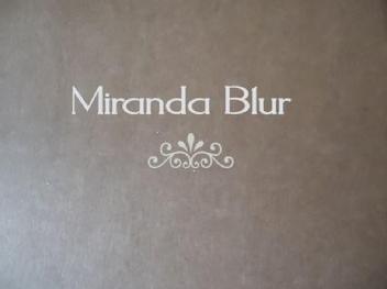 Imagen de MIRANDA BLUR