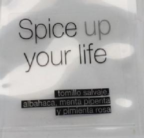 Imagen de SPICE UP YOUR LIFE TOMILLO SALVAJE ALBAHACA MENTA PIPERITA Y PIMIENTAROSA