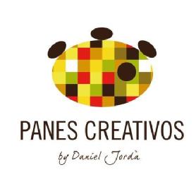 Imagen de Forma de pan conceptual de colores, debido a los panes que realiza ensu obrador de pan