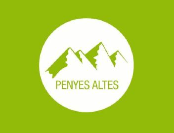Imagen de montañas, color verde, nombre comercial y contorno blanco