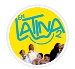 Imagen de Circunferencia con fondo amarillo y la combinación de letras y número EnLatina2 en azul marino con personas en la parte inferior