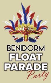 Imagen de marcara veneciana con plumas en colores azul blanco y rojo con la bandera de inglaterra, texto bendiorm float parade party